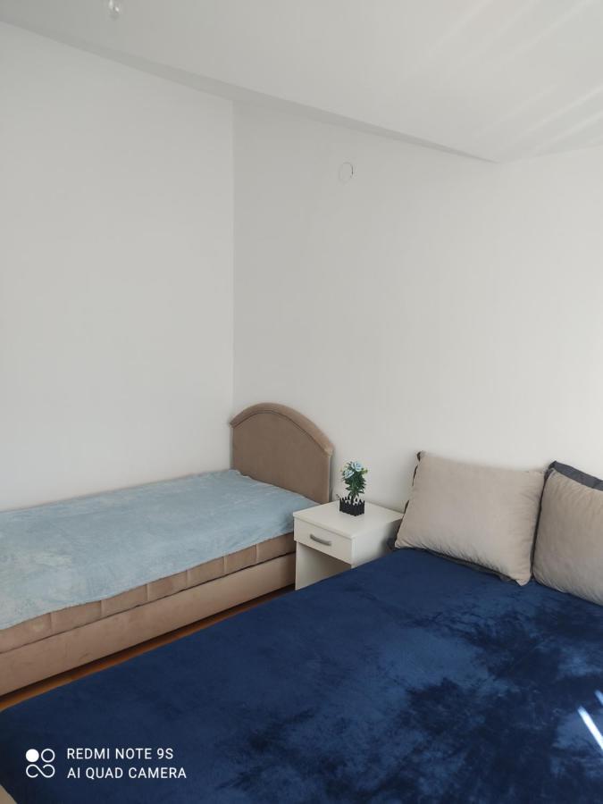 Jovana -- Porodicni Apartmani Igalo Херцег-Нови Экстерьер фото